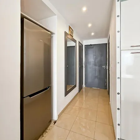 Apartment Front De Antibes